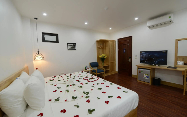 Blue Hanoi Inn City Hotel – Guest Rooms – Hanoi