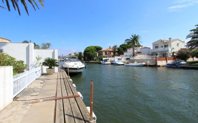 LEON Immo Villa Carla - 12209