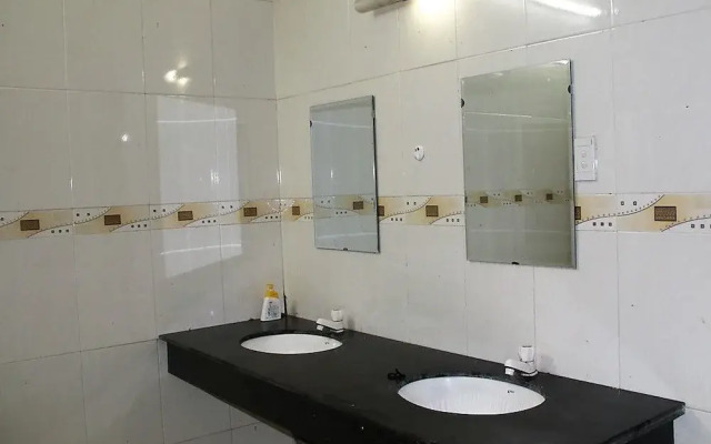 Tung Thu Beach Bungalow