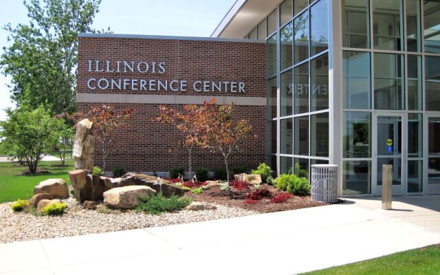 I Hotel And Illinois Conference Center