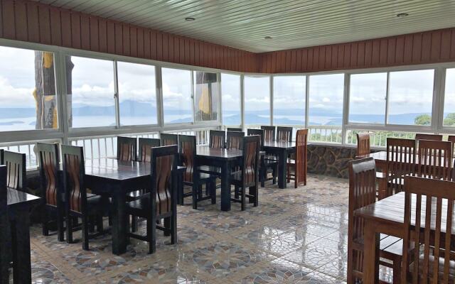 Balai Garcia Tagaytay: Bed and Breakfast In the Sky