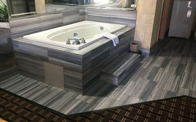 Luxury Inn and Suites Seaworld Lackland