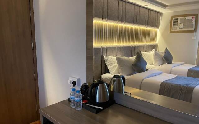 Sweet Land Hotel