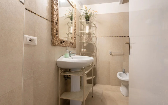 Close to San Pietro and Castel S Angelo Loft Gianicolo