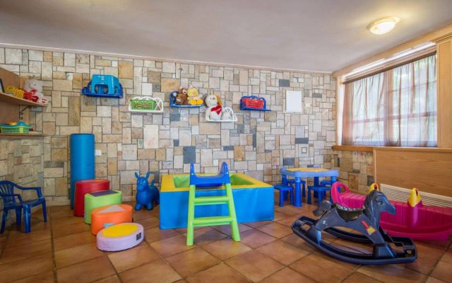Rimonim Hermon Holiday Village
