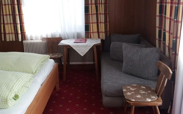 Sonnenhof Mieming Apartments & Zimmer