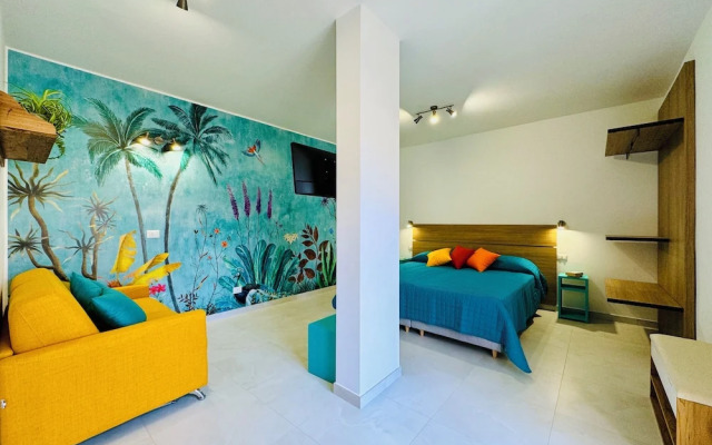 YourHome - Blu Jade House