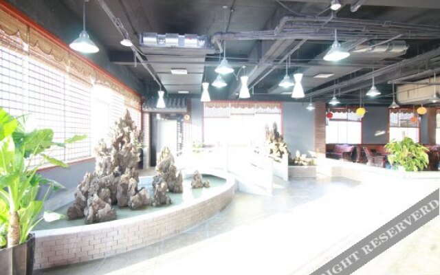 Chengzhong Blue Sky Hotel