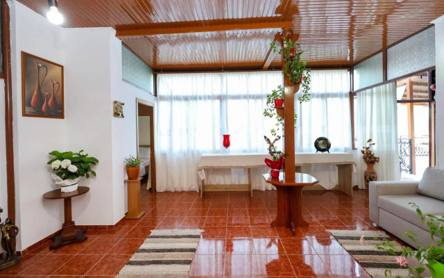 Villa 97