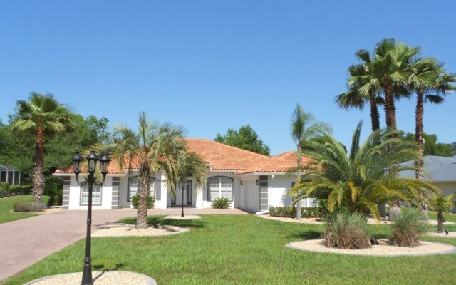 Villa Ruyper - Executive - 4 Bedroom