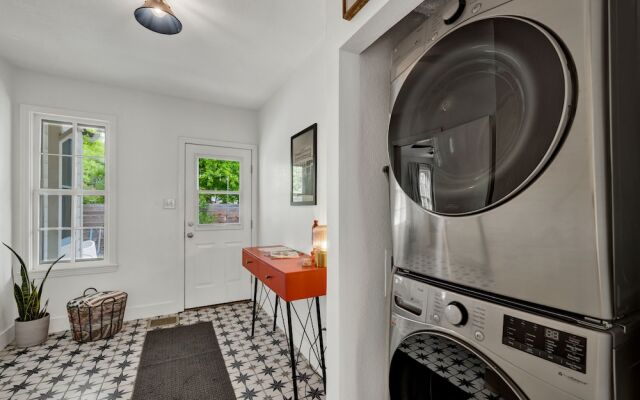 Walk 2 Main Hot Tub Putt-putt