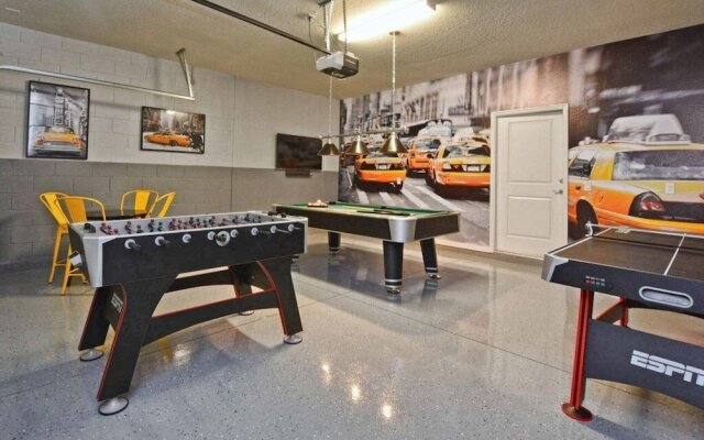 Solterra - 6 Bedrooms House w-pool-7043SR 6 Home by RedAwning