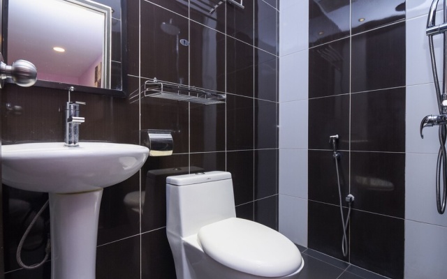 98inn by OYO Rooms – Bathroom – Miri