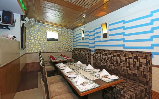 OYO 14674 Hotel Raj Mahal Inn