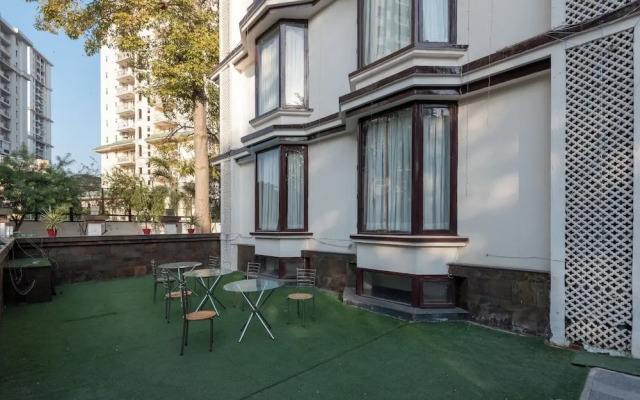 The Venessa Hotel