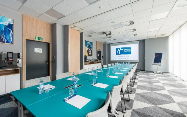 Holiday Inn Express Warsaw - Mokotow by IHG