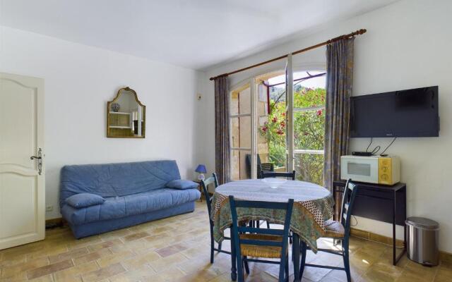 Maison Les Baux-de-Provence, 6 pièces, 8 personnes - FR-1-599-63