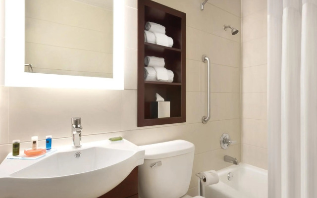 Holiday Inn Bloomington - Normal by IHG