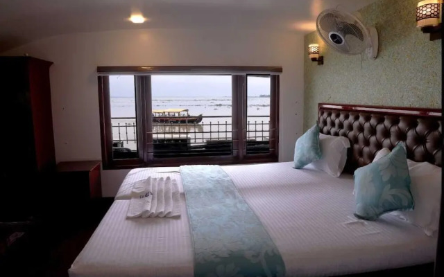 Kerala Houseboats