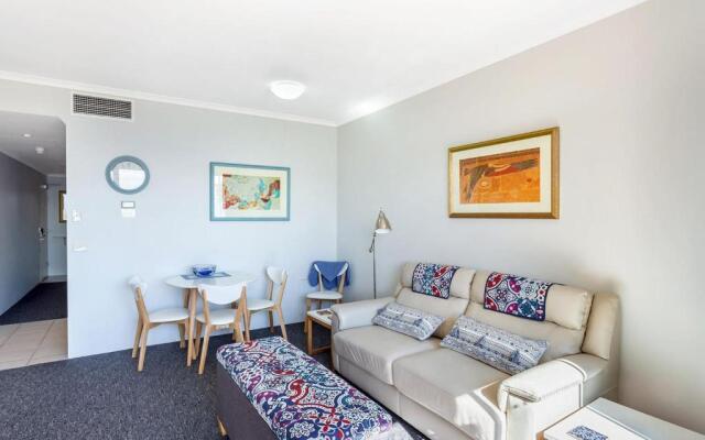 Whitesands, Unit 113/41-45 Shoal Bay Road