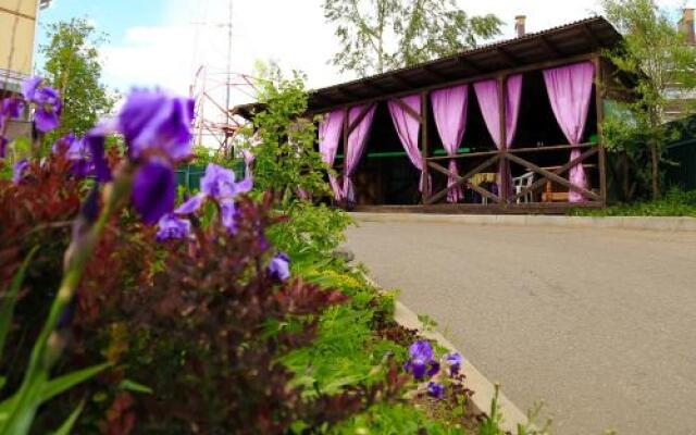 Mini Hotel Fleur