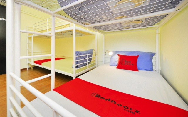 Vintage Inn @ Clarke Quay by Reddoorz – Guest Rooms – Singapore