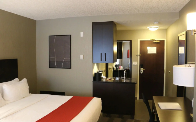 Holiday Inn Calgary-Airport by IHG