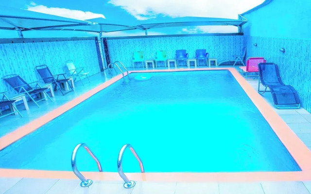 Paradise  Hotel and Suites