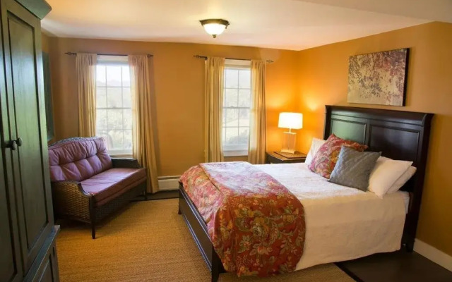 Russell Young Bed and Breakfast