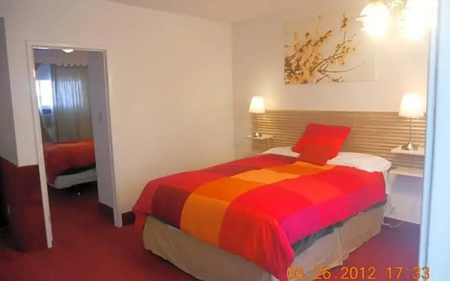 Tradewinds All Suite Hotel