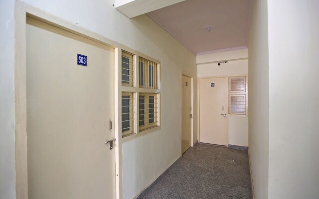 SPOT ON 48911 Sukhrali Residency