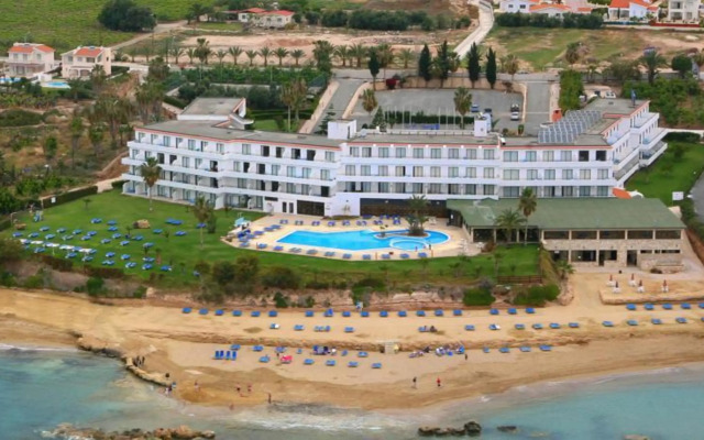 Corallia Beach Hotel Apartments