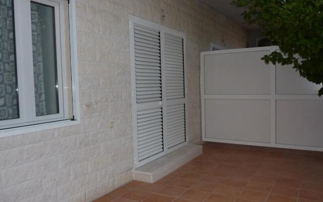 Apartments Kaštel Novi