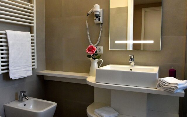 New Residence Near Lake Iseo Surrounded by Green