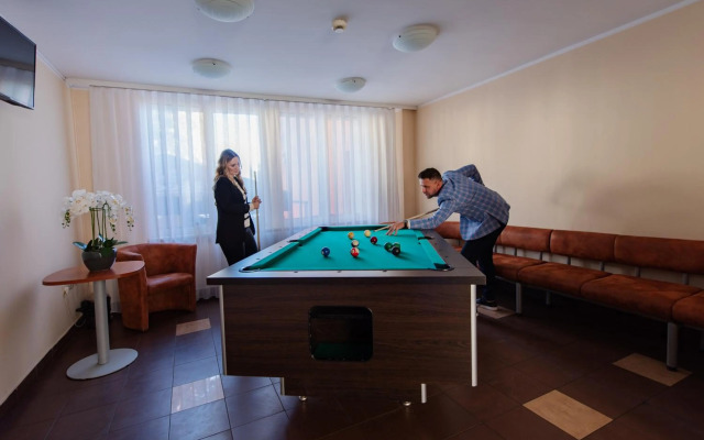 Grand Felix Hotel