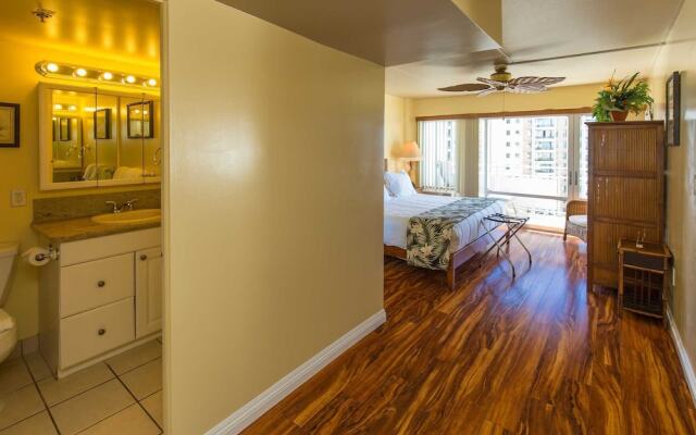 1777 Ala Moana Blvd-4 by RedAwning