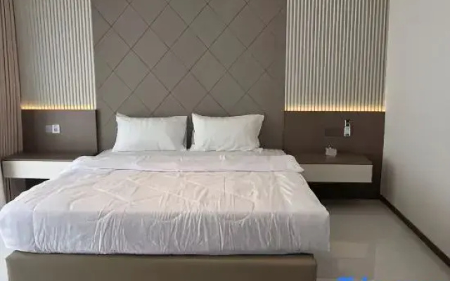 NEW Luxury 6BR Pool Villa Pattaya, 10mn Walking St