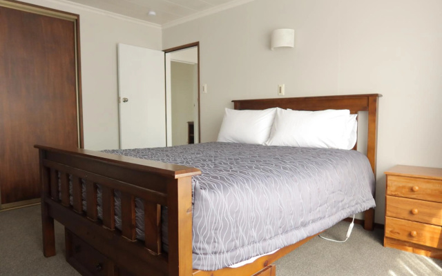 Colonial Motel Invercargill – Guest Rooms – Invercargill