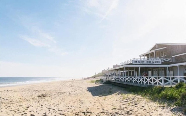 The Baker House 1650