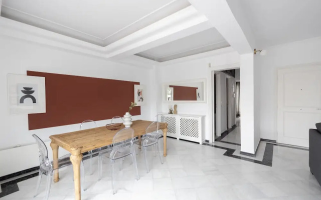 Massive 2-apartment Combo Unbeatable Acropolis Views Sleeps 9