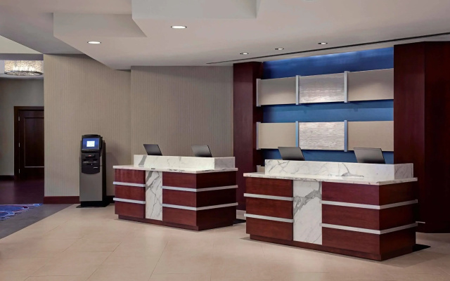 Hilton Fairfax