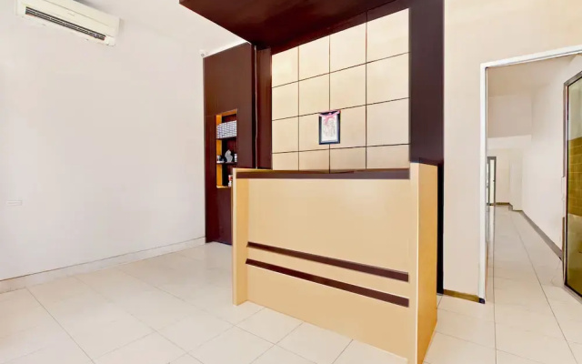 Hotel O Mega Inn Guest House