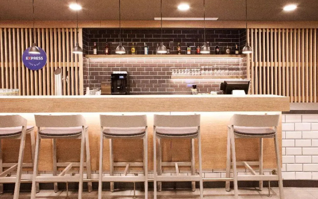 Holiday Inn Express Munich Olching by IHG