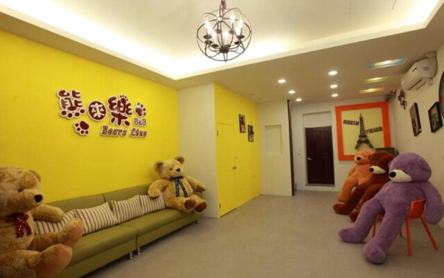 Bears Line Hostel