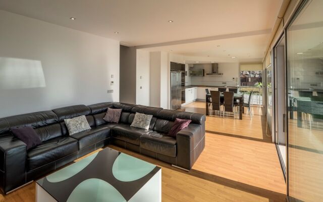 104647 -  Villa in Lloret de Mar