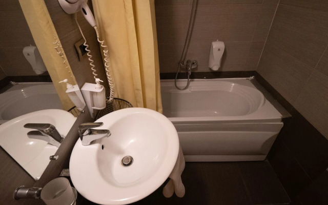 Natyral Razma Resort