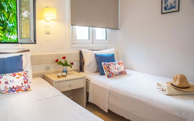 Melissa Apartments, Studios & Suites