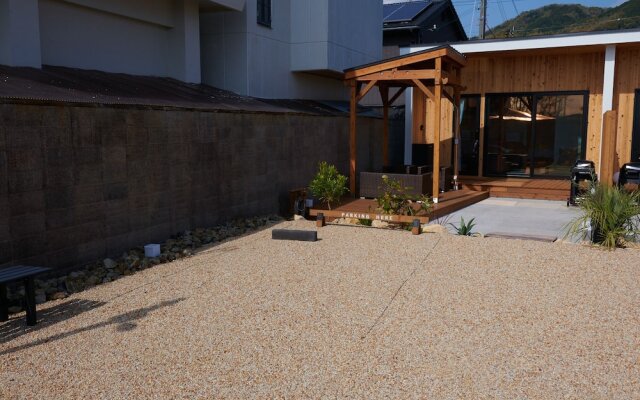 Rush Awaji - Seaside Holiday Home