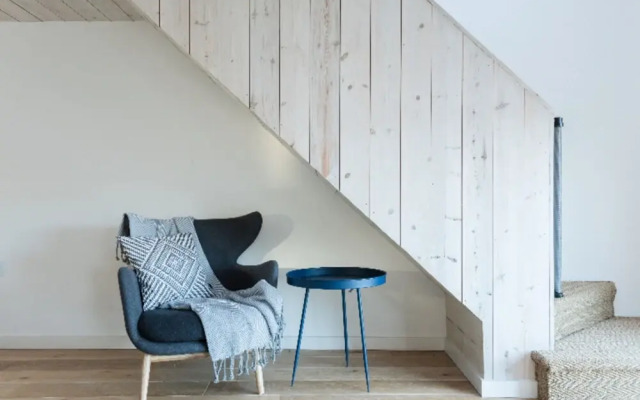 The Cliffside Loft - Distinctly Modern 3Bdr Riverside Home