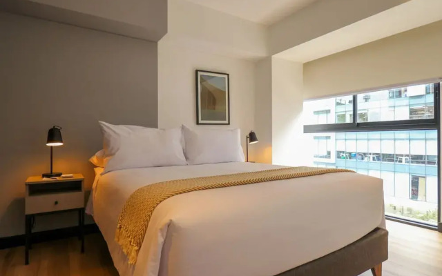 w Dazzling 1BR w Perfect Balcony in San Isidro